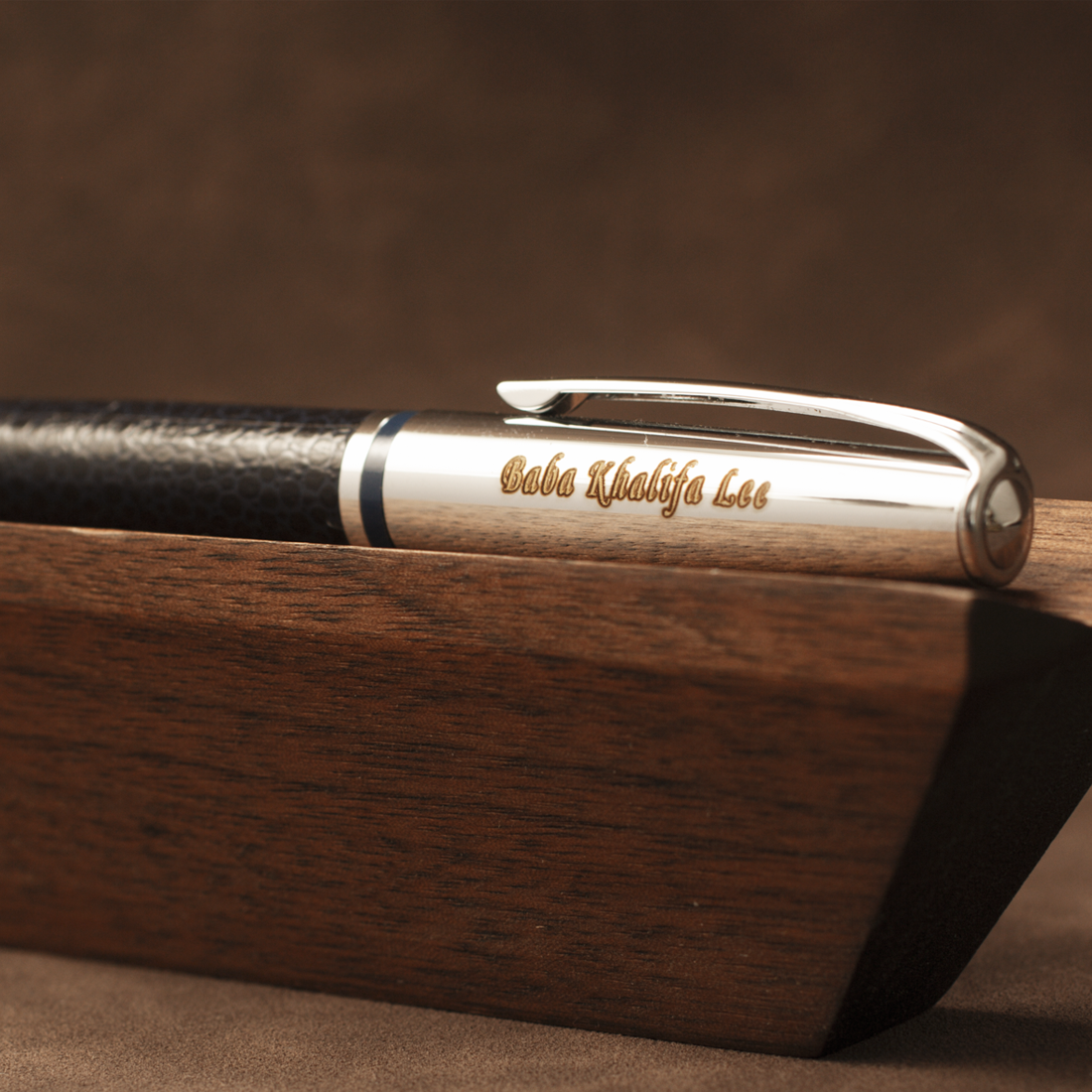 Personalized Silver Executive Ballpoint Pen – Custom Engraved Gift for Professionals